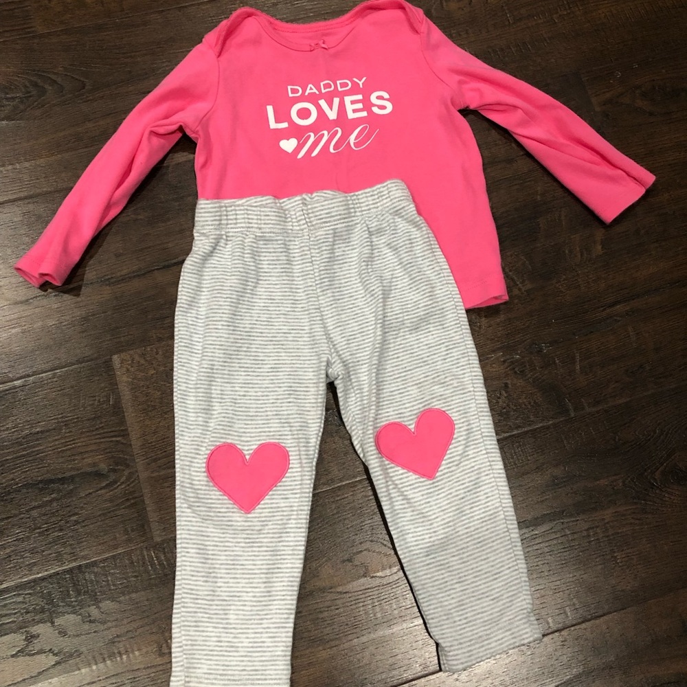 Carter’s “Daddy Loves Me” pant and shirt set